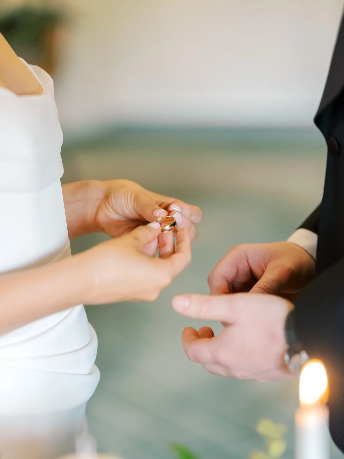 A gentle touch. A deep breath. A promise made not just in words, but in the way their hands held on just a second longer.
.
.
.

#ShelbourneWedding
#shelbournehotelwedding #americanirishwedding #irishcastlewedding