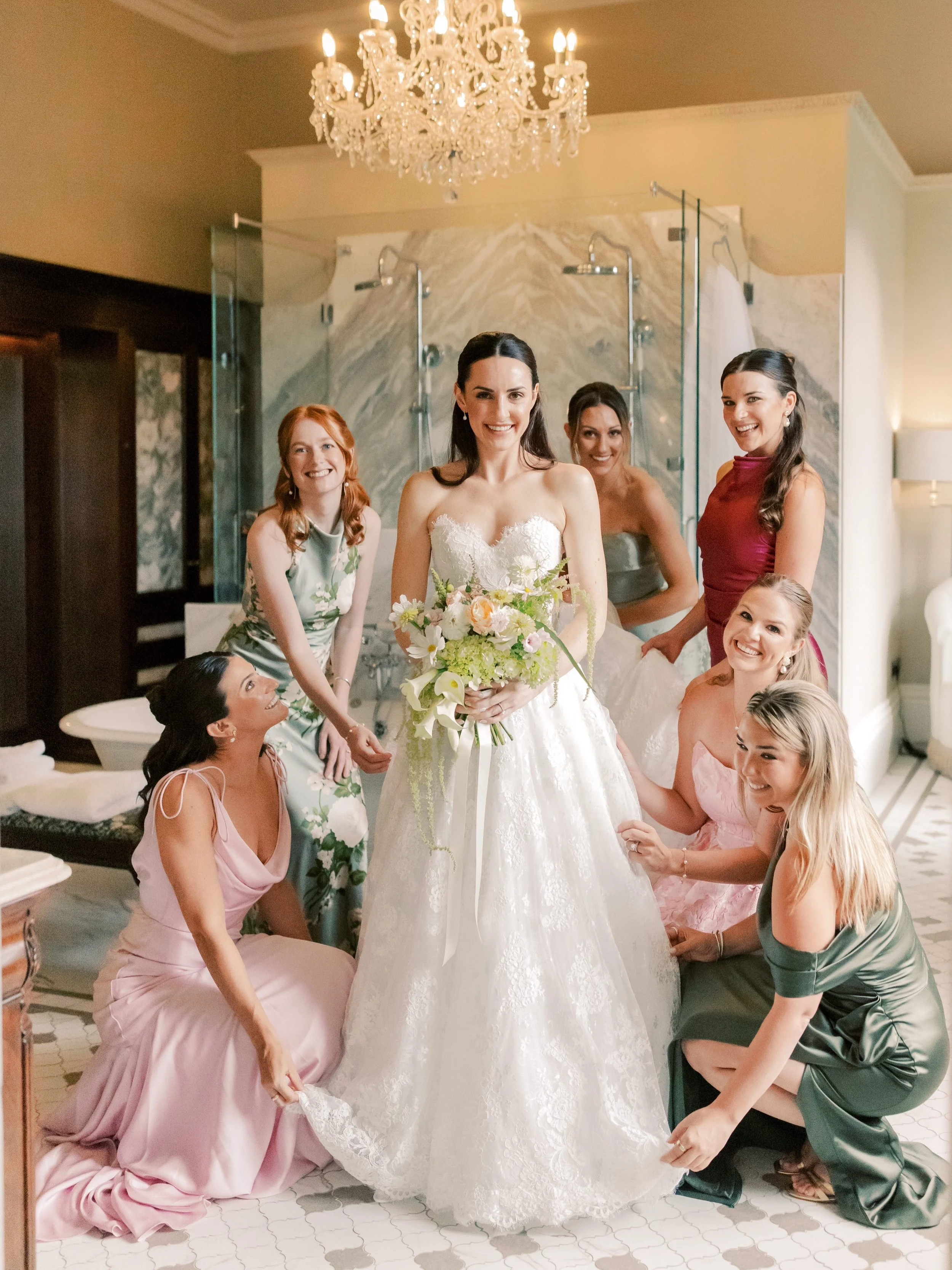 One of the most joyous couples, Julia and Jack from last months American Irish Wedding at @luttrellstowncastleresort. 😭❤️ love the new updated bridal suite ❤️
.
.
.
.
.
.
.
.
Team on the day 
🍃 Ceremony @luttrellstowncastleresort 
🍃 Venue @luttrel