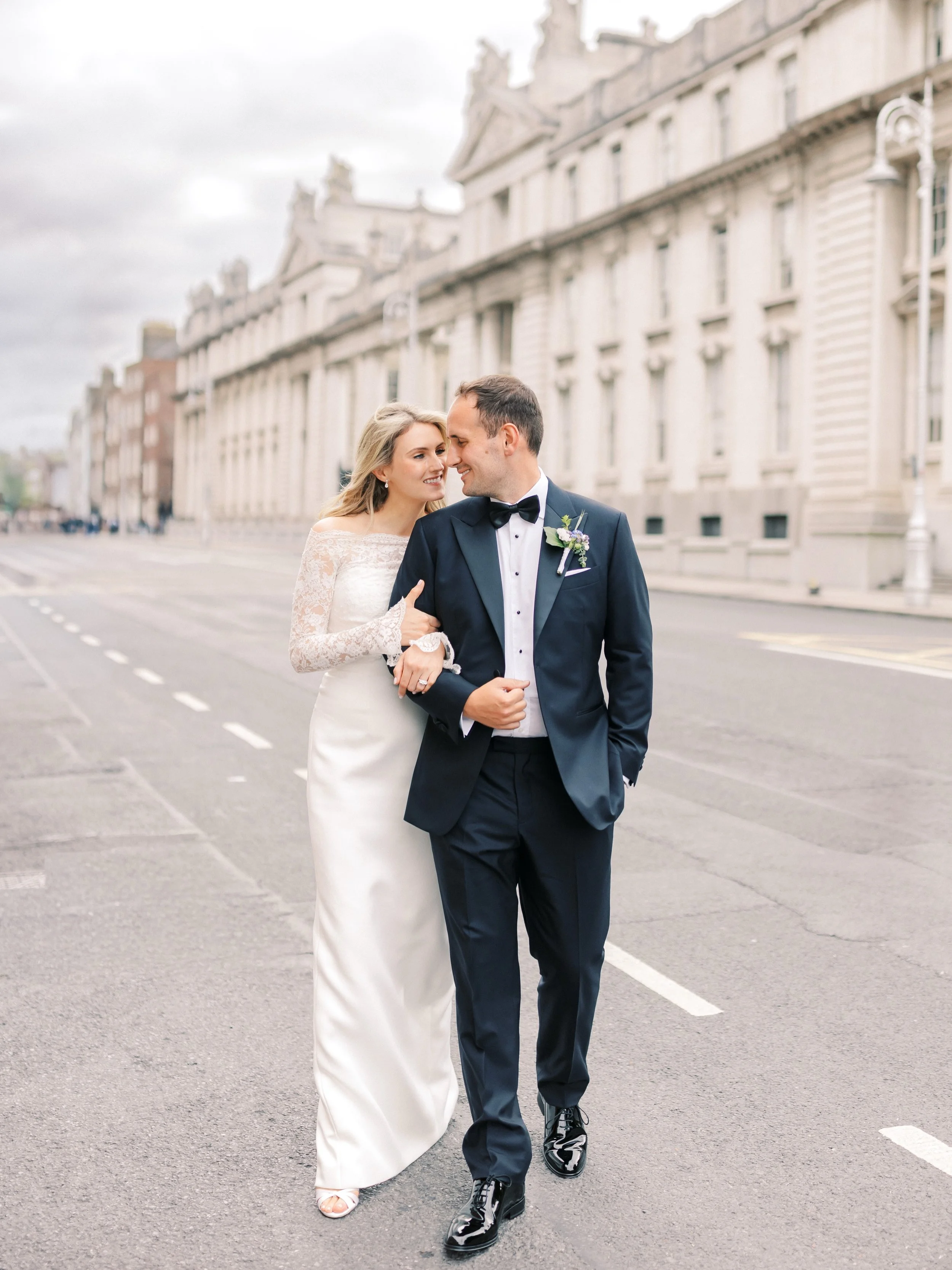 A beautiful intimate day for Kate and Andy @merrionhotel 

Team on the day 
🍃 Ceremony @weddingcelebrantireland 
🍃 Venue @merrionhotel 
🍃 planner @alma_k_mcging 
🍃 Make up @michelle_kinsella_makeup 
🍃 Hair @cashmandjmc 
🍃 Flowers @merrionhotel 