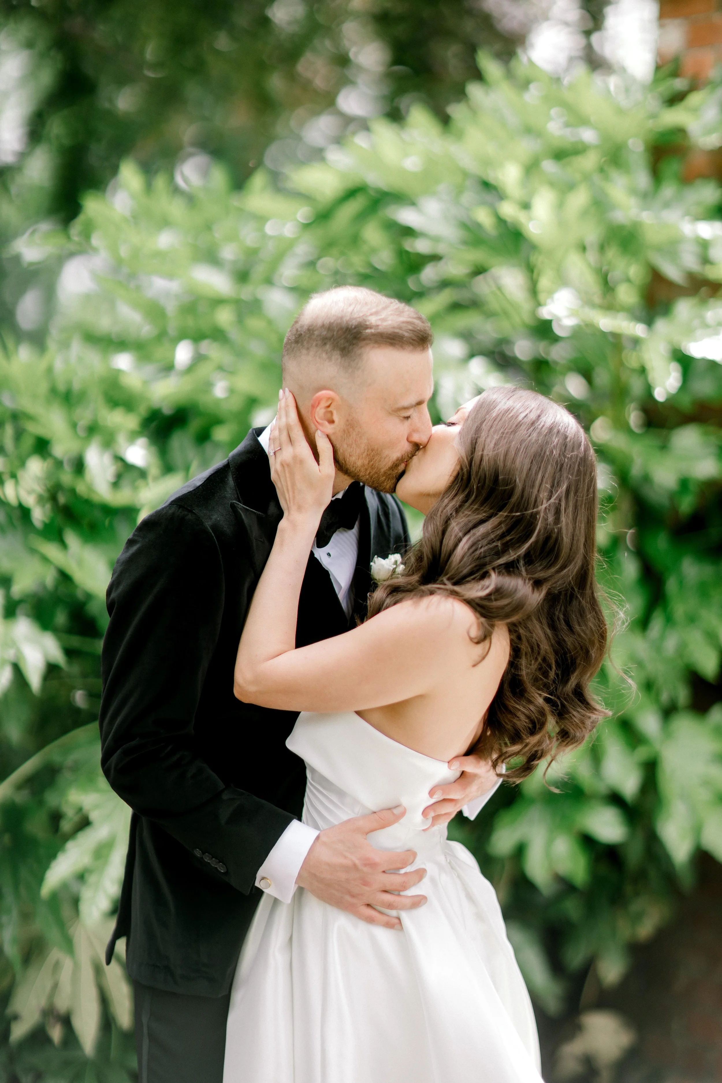 Romantic couple portraits at Mount Juliet, Kilkenny, captured during a luxury wedding.