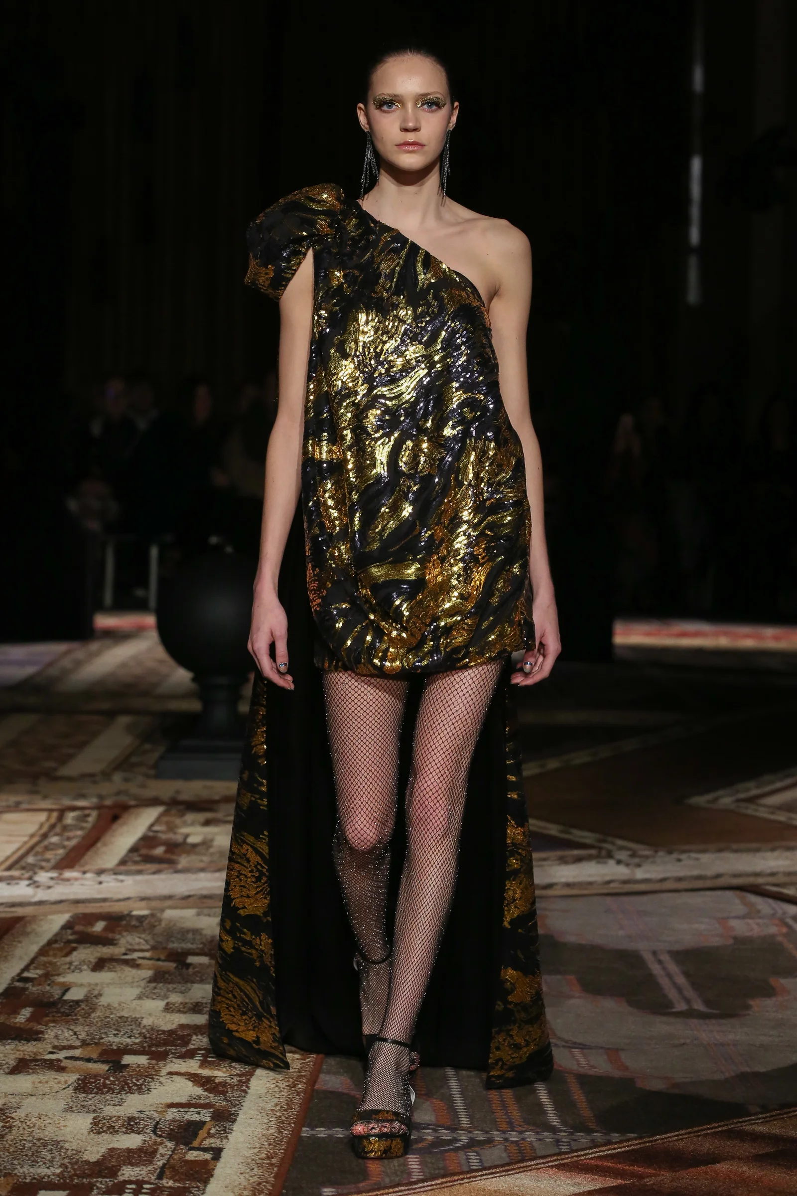 9 LFW AW19 Halpern low res_.jpg