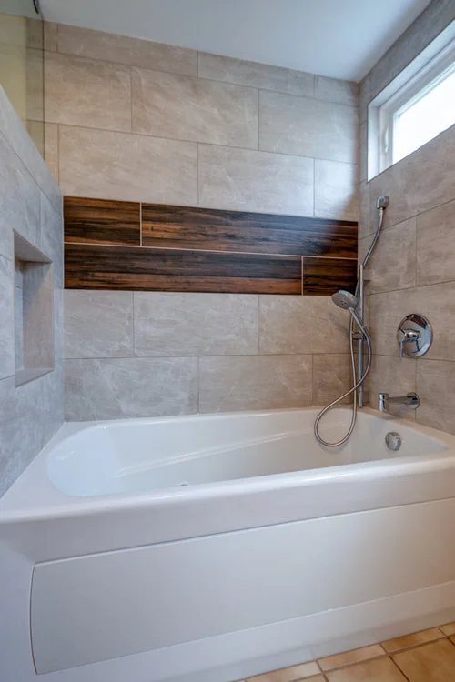 Hawaii Home Remodel Kitchen, Bathroom, and Bedroom — Moorhead Hawaii's Premier Custom Home