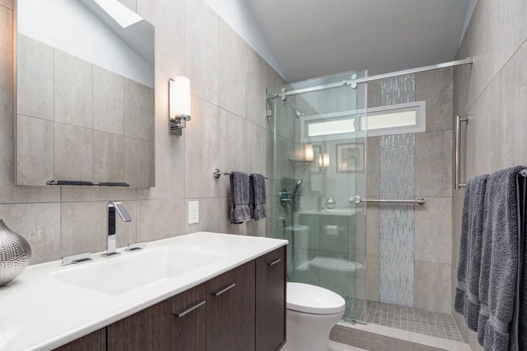 Oahu Bathroom Remodel — Moorhead - Hawaii's Premier Custom Home Builder and Renovator | Building ...