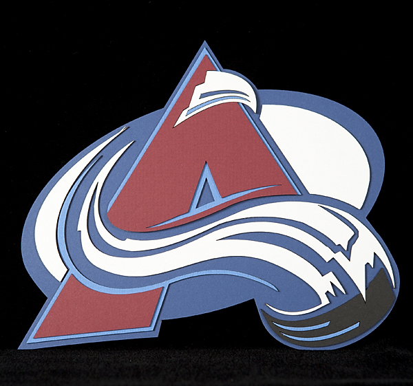 Av's logo web.jpg