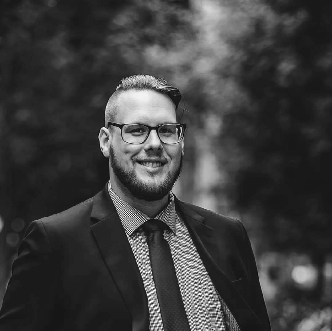 Pure Rock Studios unique music lessons Rochester, MN piano, guitar