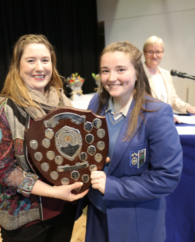 Presenting award to Laura Forde, winner of the Bank of Ireland Student of the Year Award