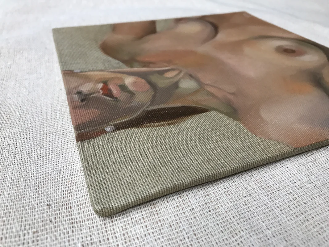 Oils on 20x20cm natural canvas board. Model: Gabriella.