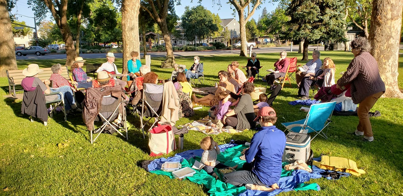 Family Outdoor Shabbat!