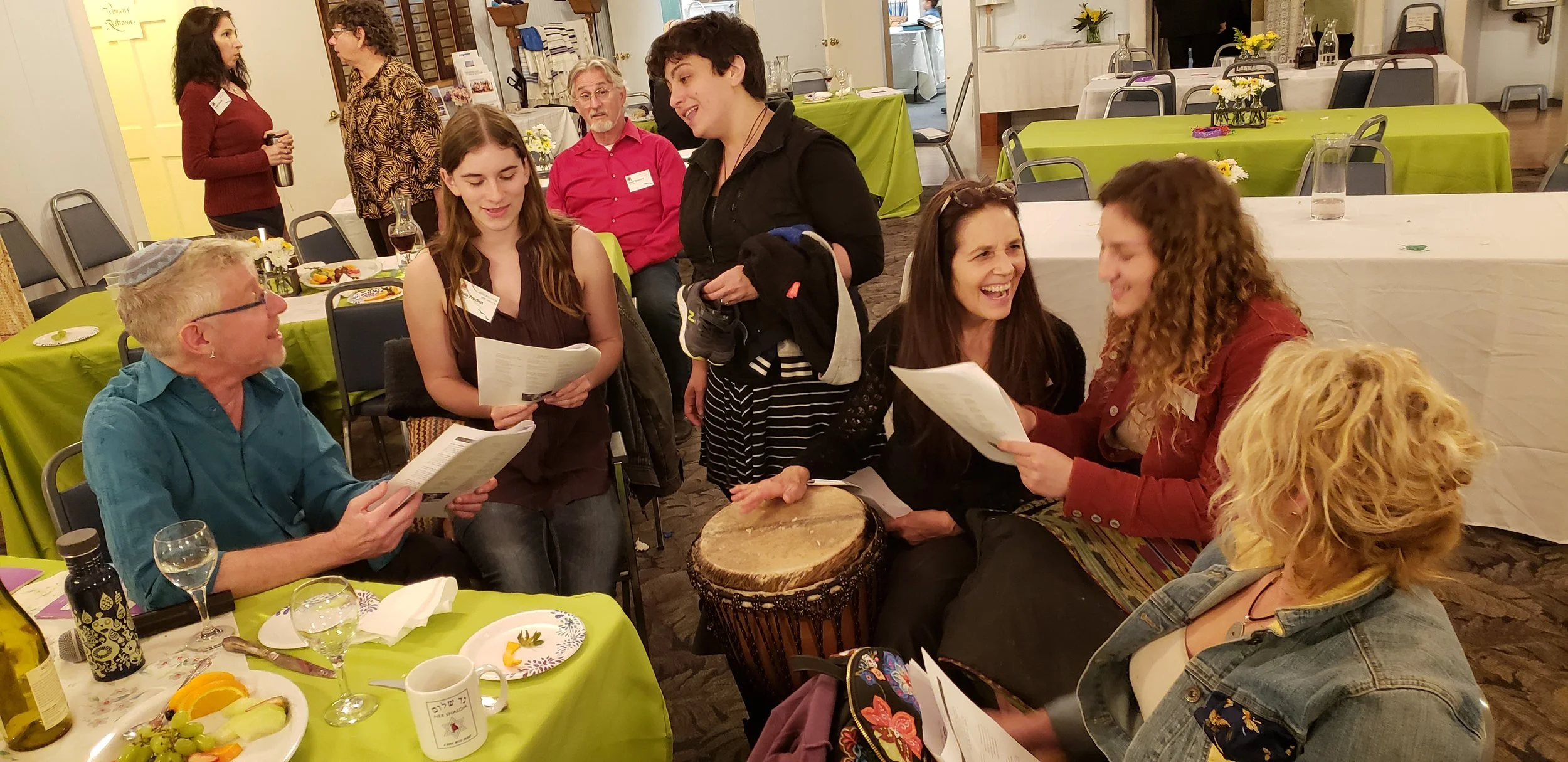 Ner Shalom 4-Question Seder