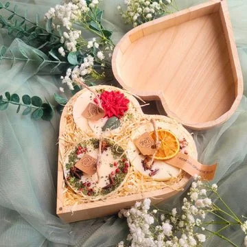 Beauty Scents Candles