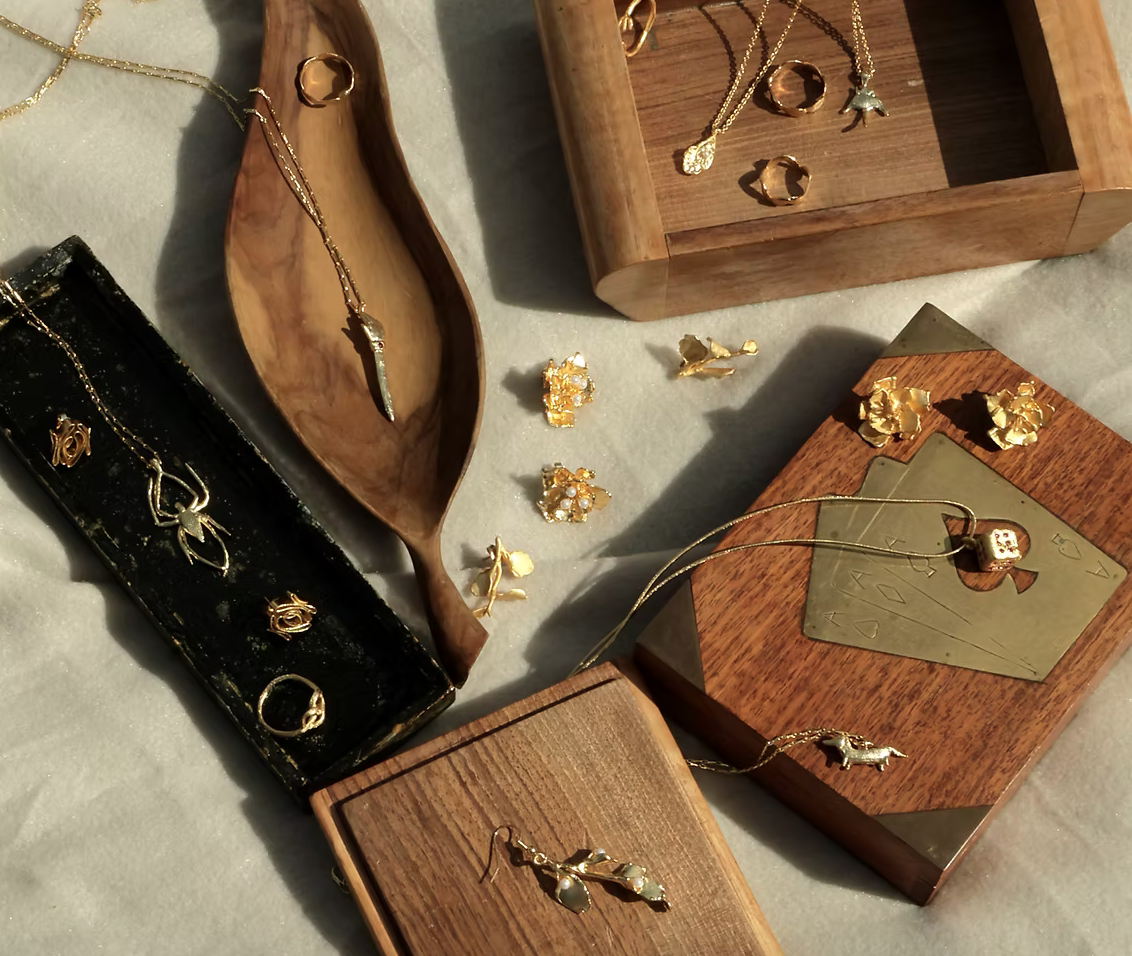 Ellaz Pieces