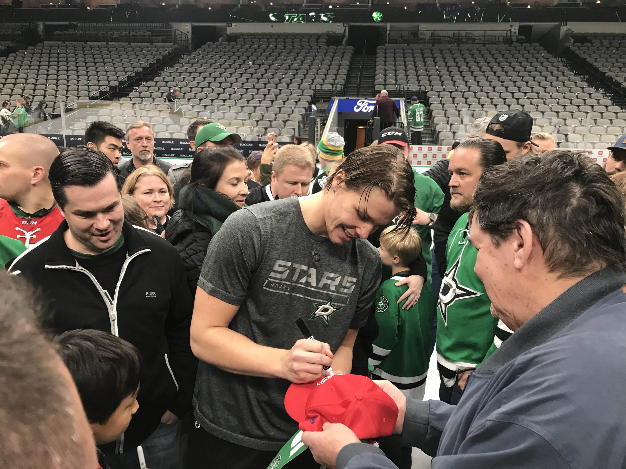 Roope Hintz a Finnish Hockey for The Dallas Stars T-Shirt