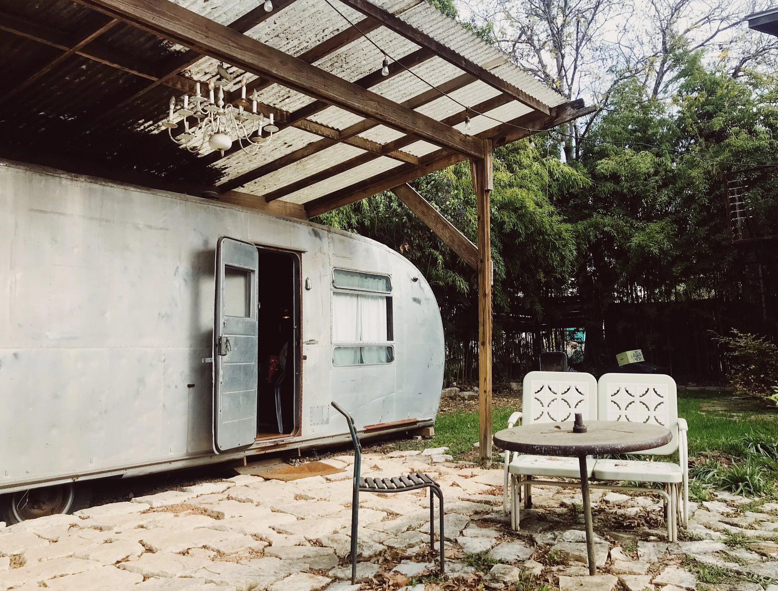 Vintage Airbnb Trailer - Austin, TX