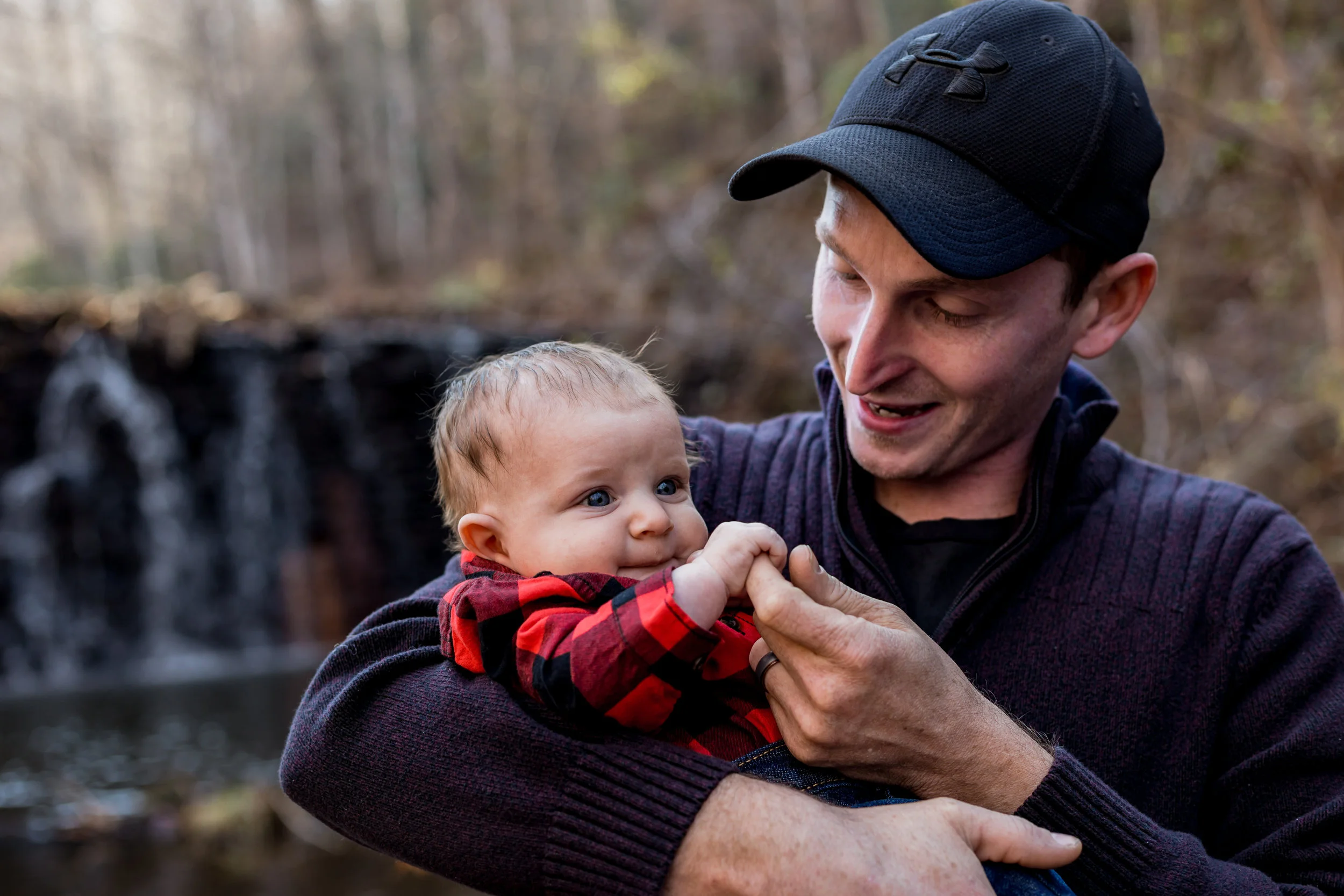 dad-and-newborn.jpg