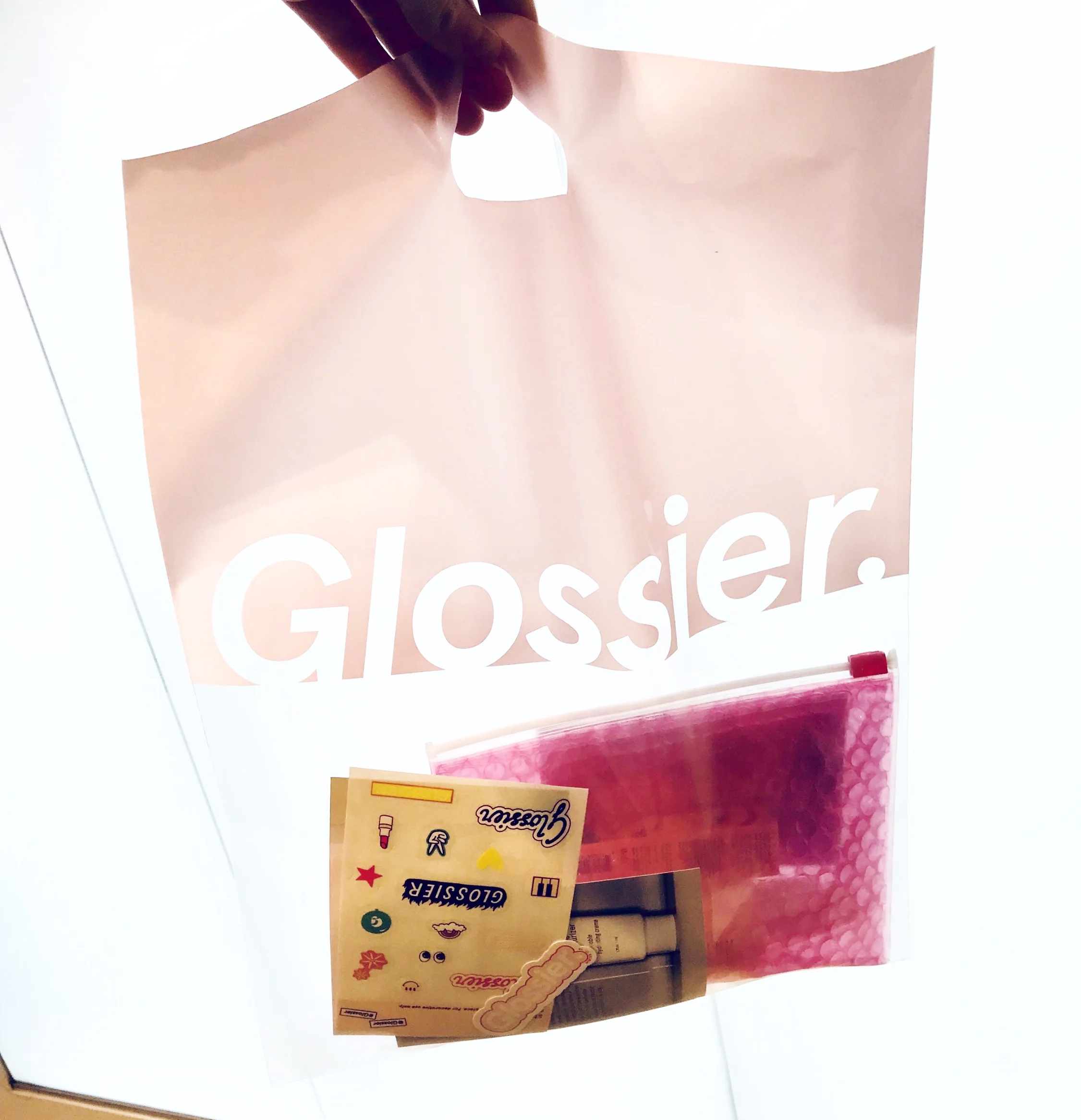 Glossier’s Millennial-Pink, Tech-Based Beauty Community Really, Really Works