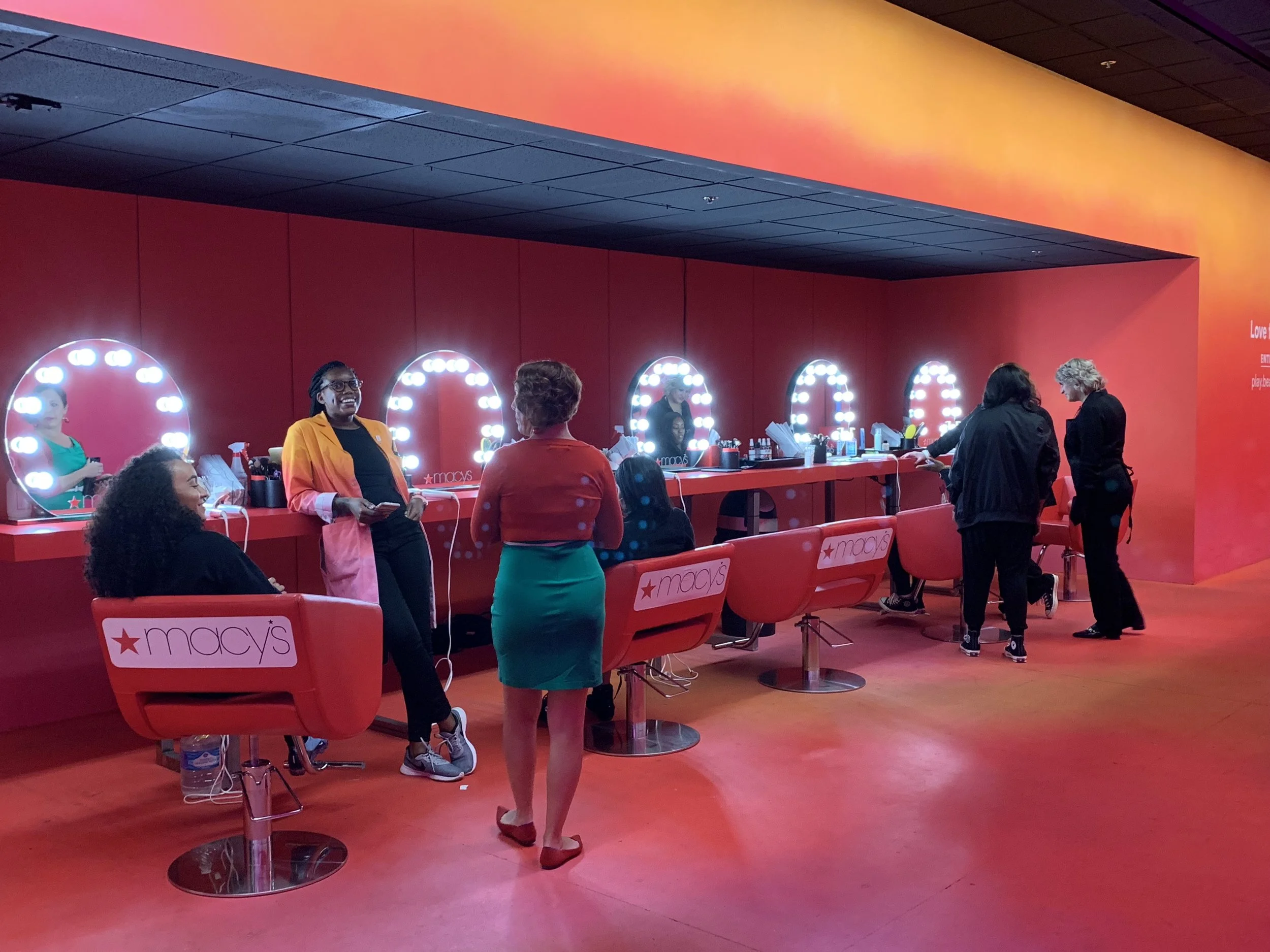 At Beautycon POP, Celebration of Self—Not the Set—Steals the Show