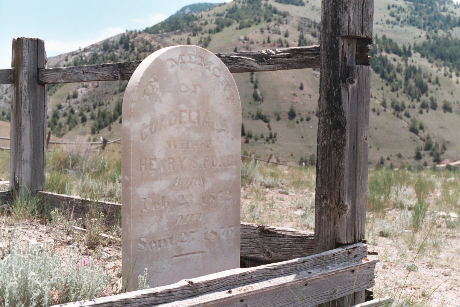 Bannack Boot Hill 2.JPG