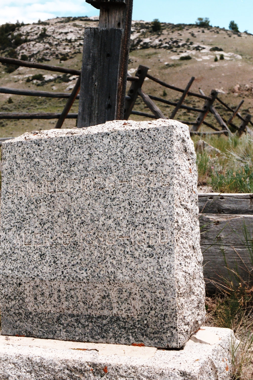 Bannack Boot Hill 6.JPG