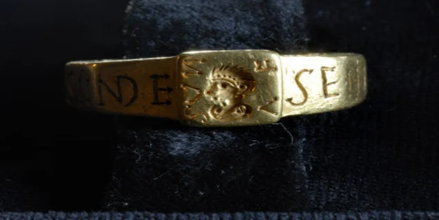 The Ring of Senicianus