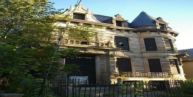Franklin Castle 