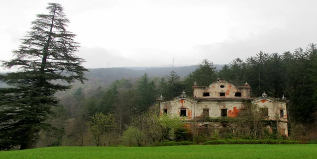Italy’s Red House