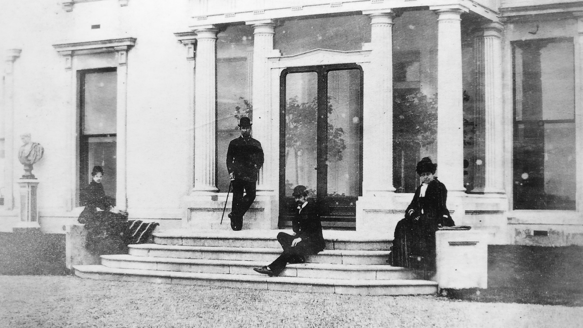  The entrance to Loftus Hall circa 1900. Image courtesy of Aiden Quigley, current owner of  Loftus Hall  and author  Chris Rush , All Rights Reserved. 