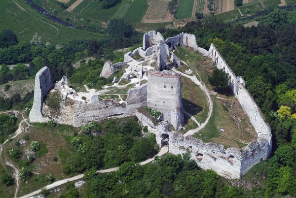 Aerial view of the ruins of  Čachtice Castle ,  photo by  Civertan , used with  CC BY-SA 3.0  