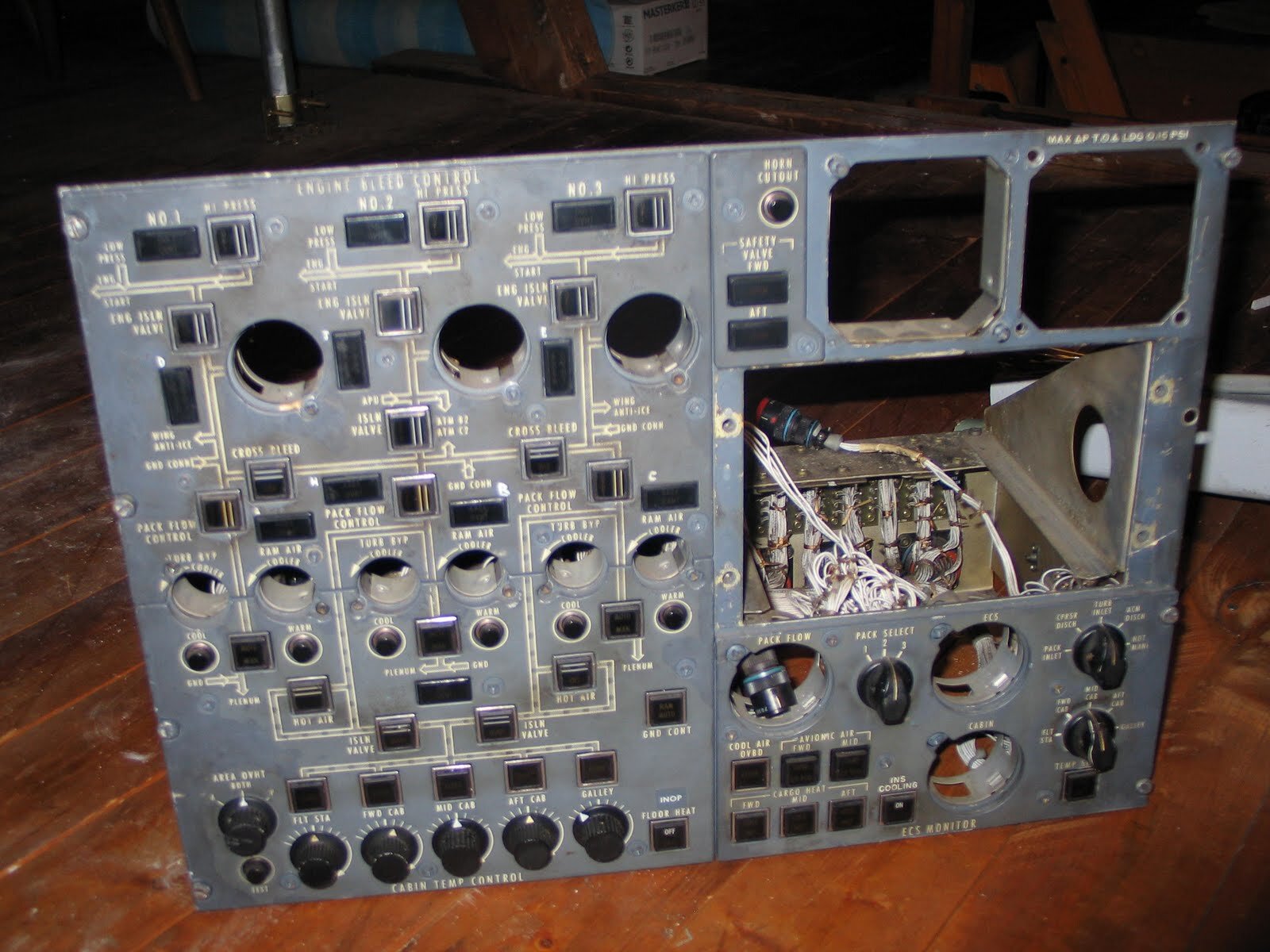  Re-fitted aircraft parts from Flight 401 (N310EA) used on L-1011 N318EA  