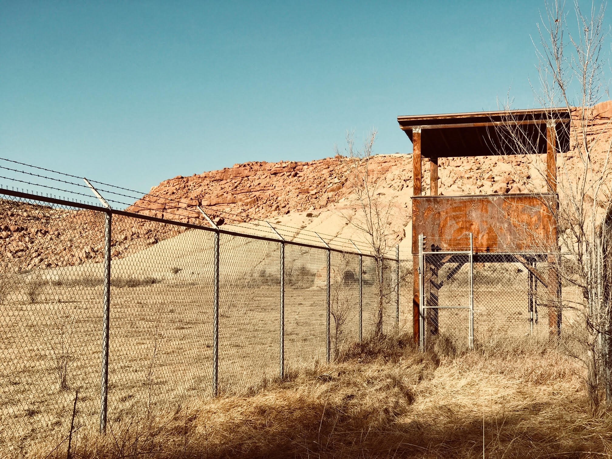  Old NIDS observation tower, image from   Hunt for the Skinwalker   documentary  