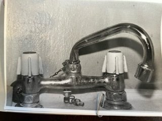  “A bathroom faucet bent psychokinetically by Joasia during her stay in Rm. 309 at a sanatorium in Zakopane, Jan. 30, 1985.” 