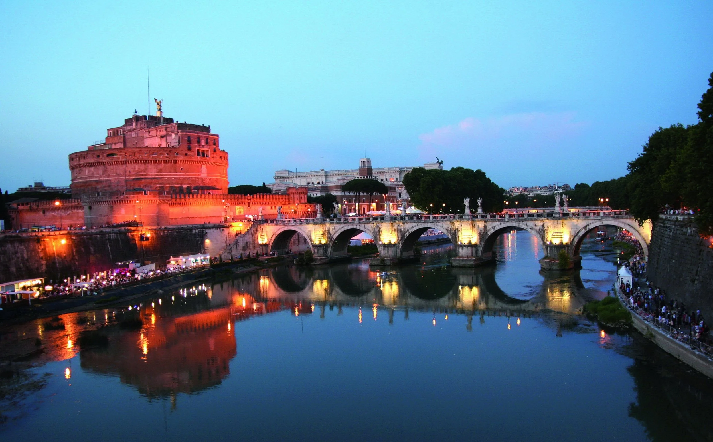 Italia 5+_Photo 1.JPG