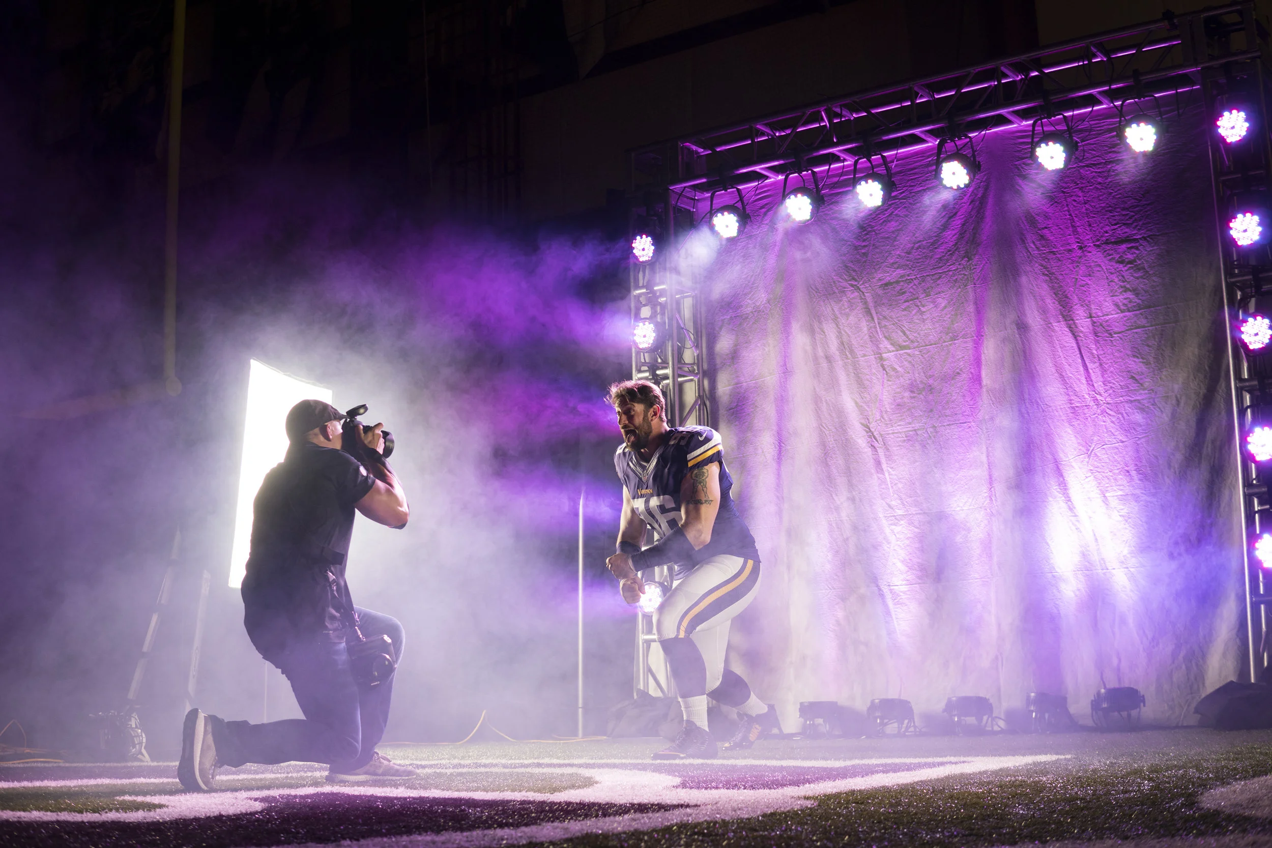 2017_0523_Photoshoot_ProductionDay_BehindTheScenes_Smoke&Lights0014.jpg