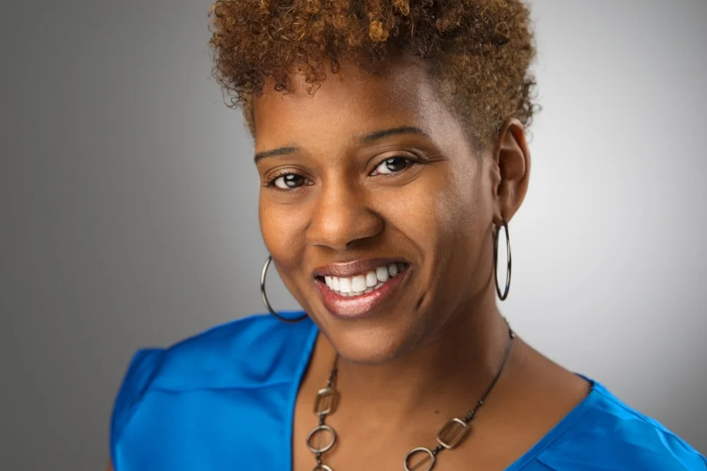 Durham Professional Headshots Photography | NC Headshot Studio | Antonio Martez