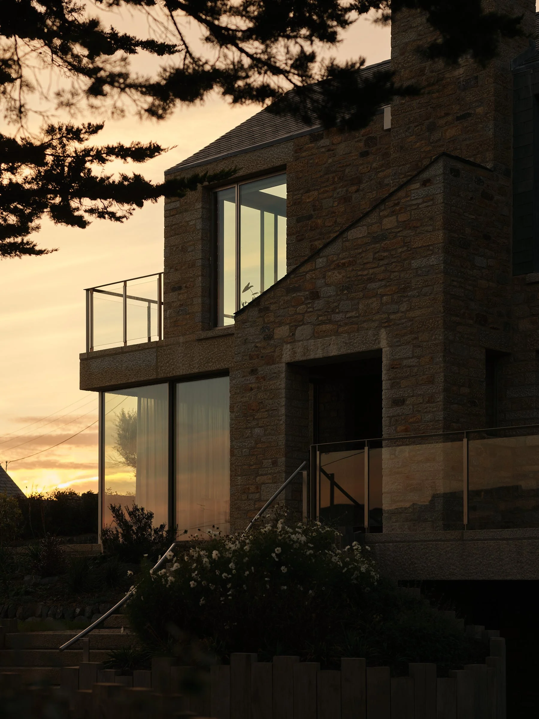 Halftides_Exterior_032 RT LR.jpg