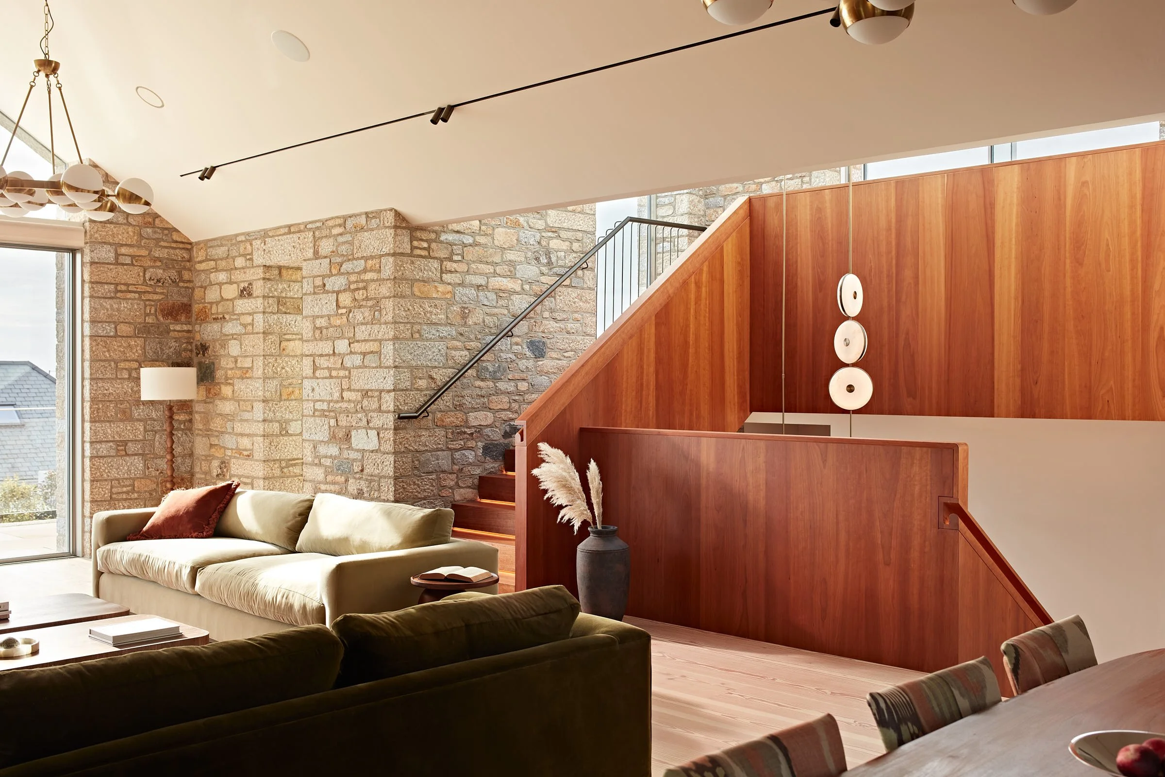 Halftides_Living_005 RT LR.jpg
