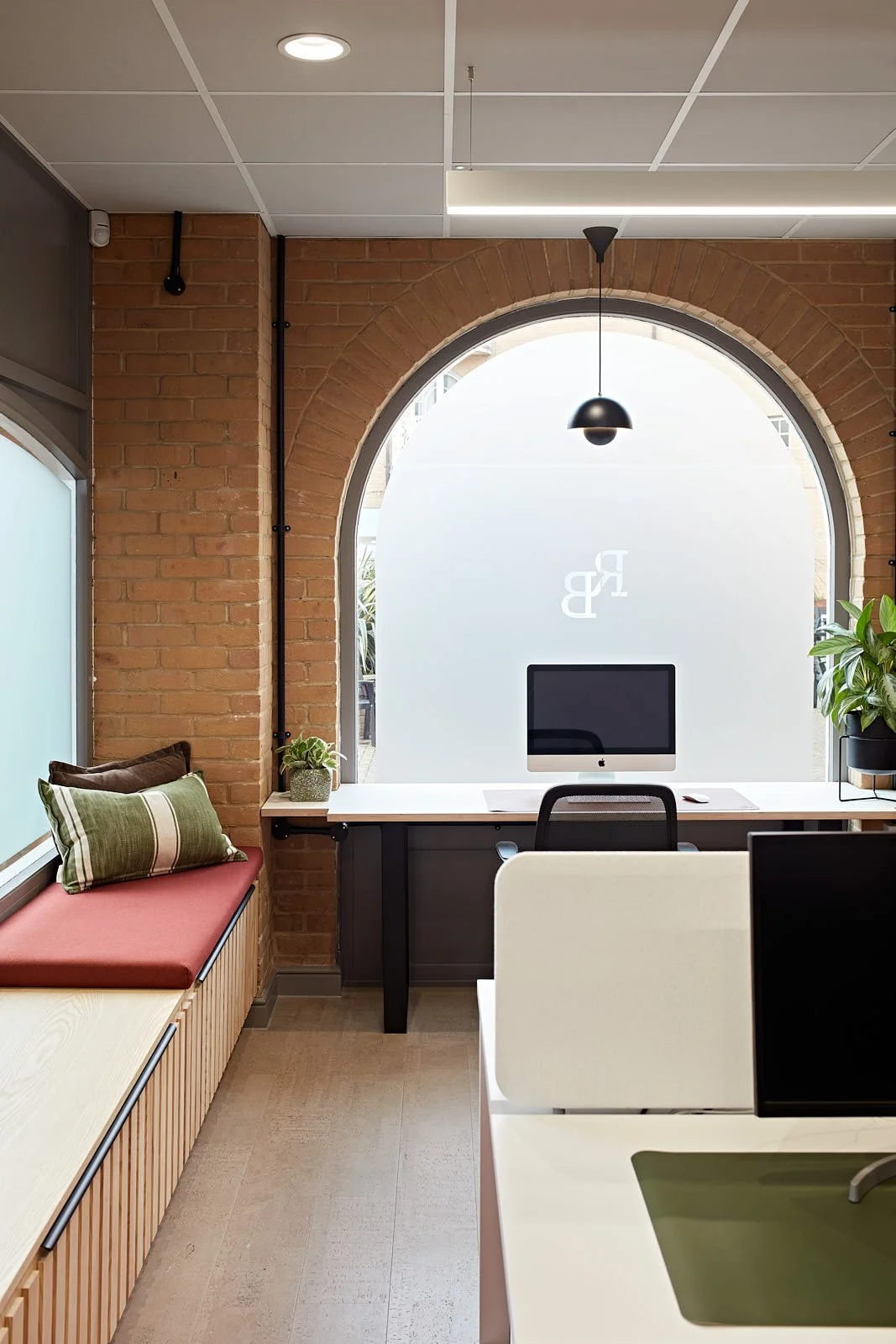 Born Designers_Joint Office_Jan 251435 RT LR.jpg