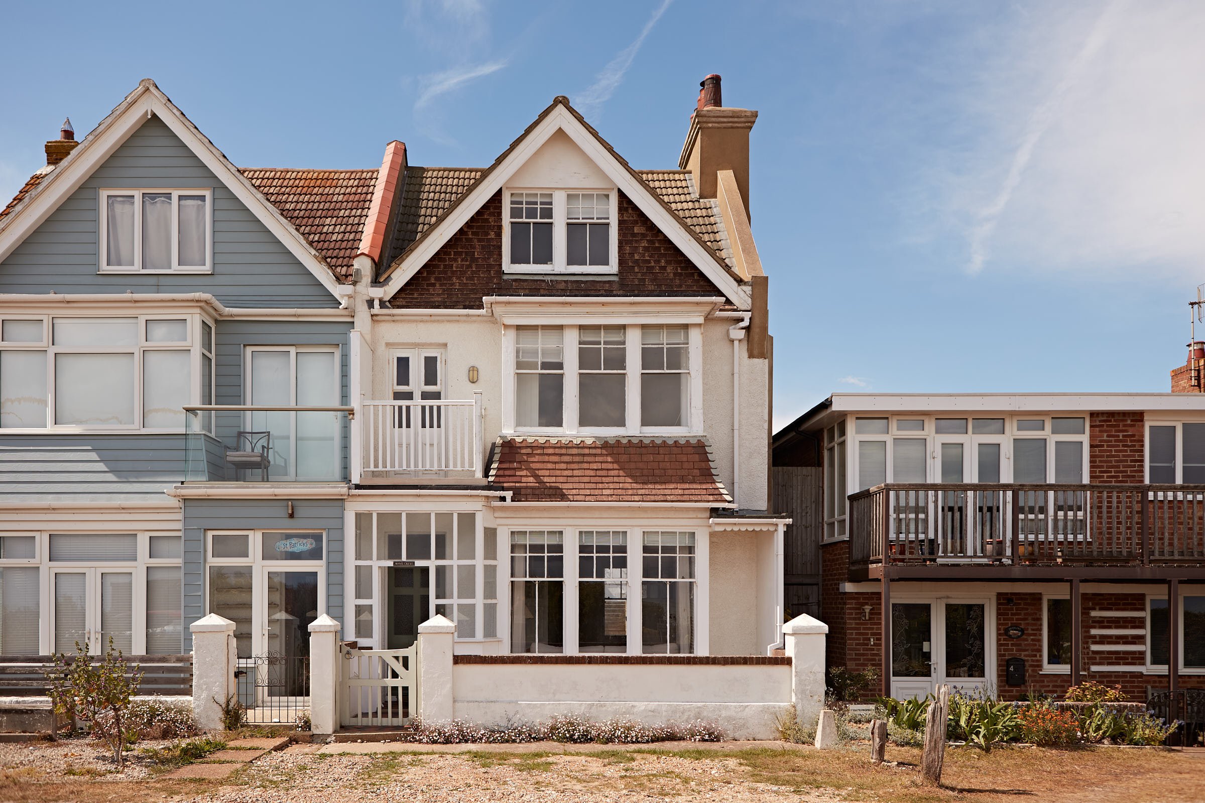 Born Designers_PevenseyBay_May263268 RT LR.jpg