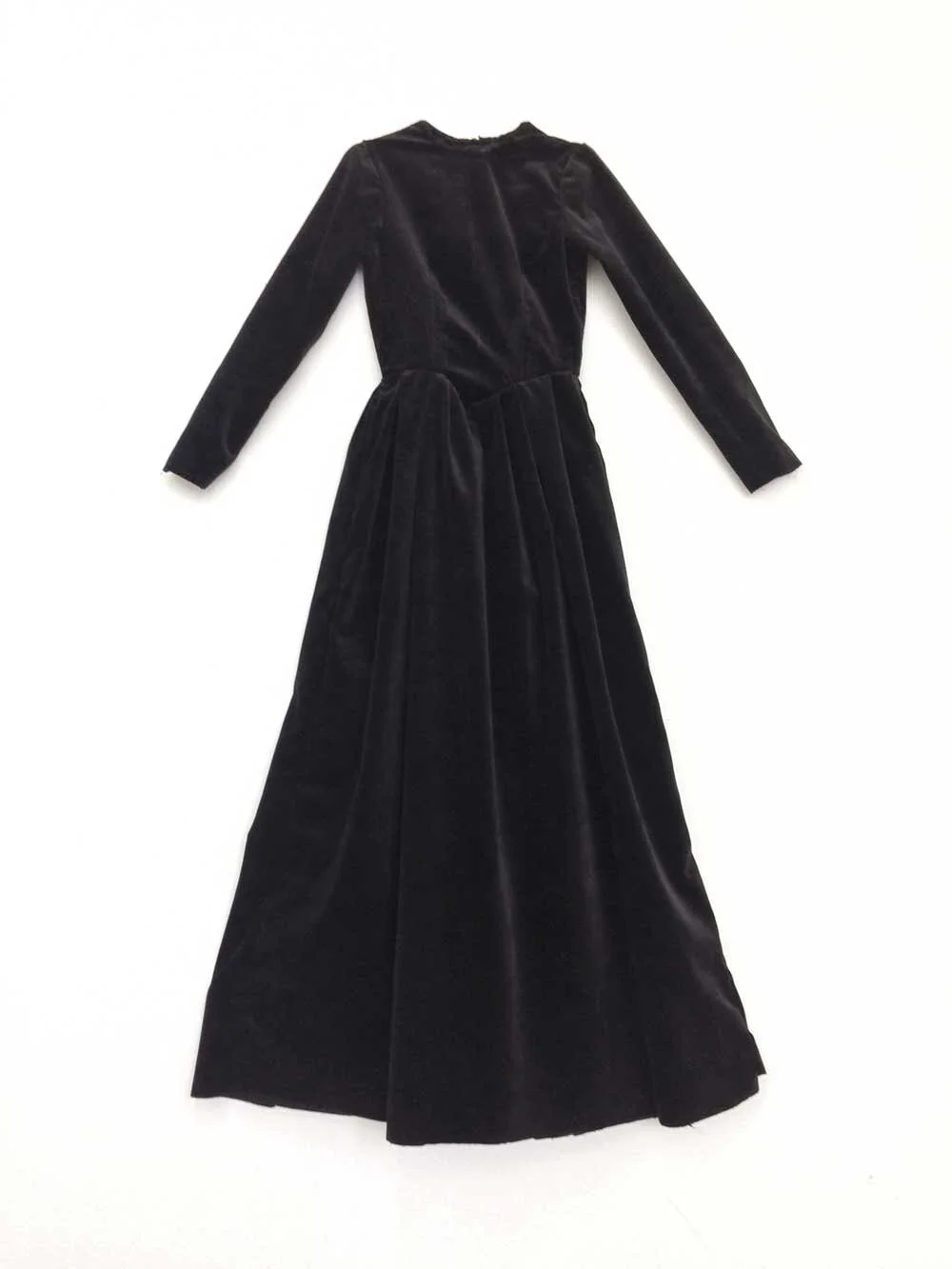 BlackDress-3.jpg