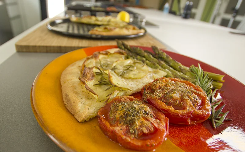 Potato-sage-pizza-Toni-Fiore.jpg