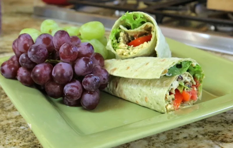 Curried-Eggless-Salad.jpg