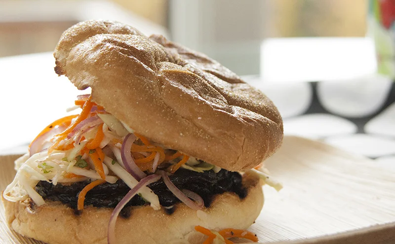 Grilled-Portobello-Steak-Burger.jpg