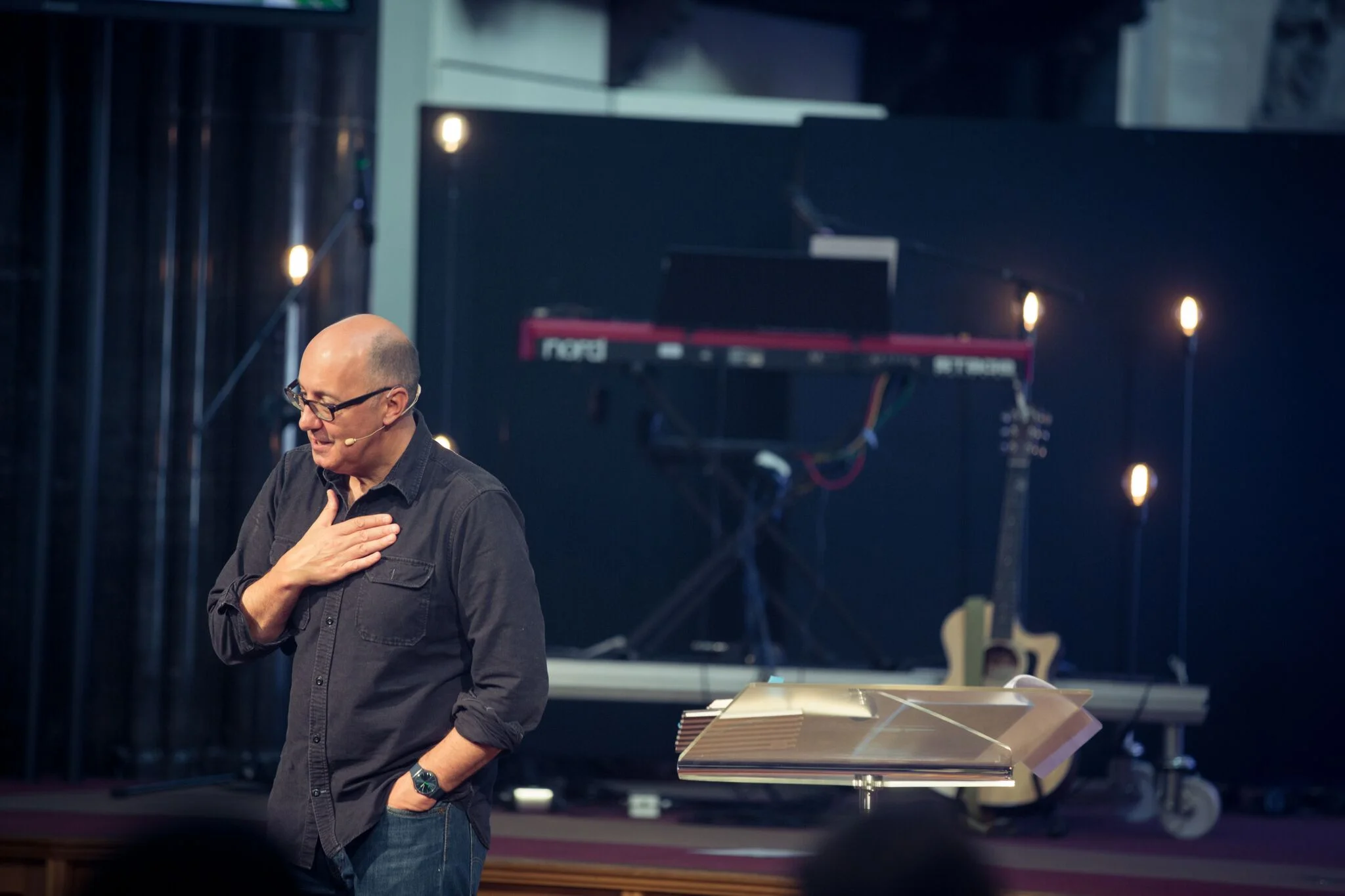 worship15.jpg