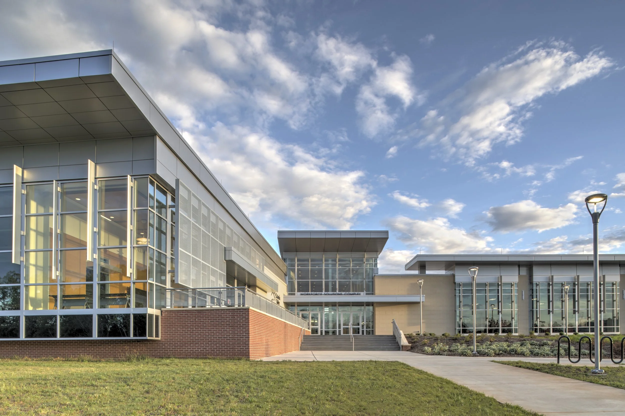 Higher Ed CVCC Workforce Solutions Complex — adw architects