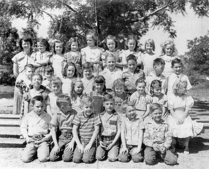 PULGA CLASS 1947.jpg