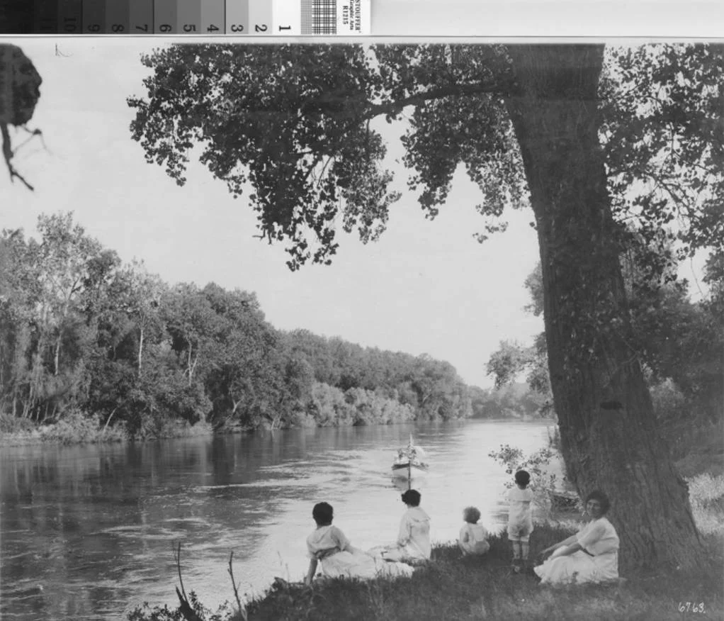 1920's Boating on the Feather River .jpg