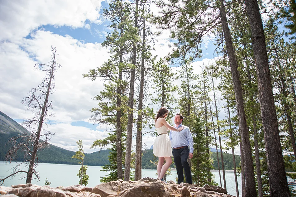 lake minnewanka banff elopement photography