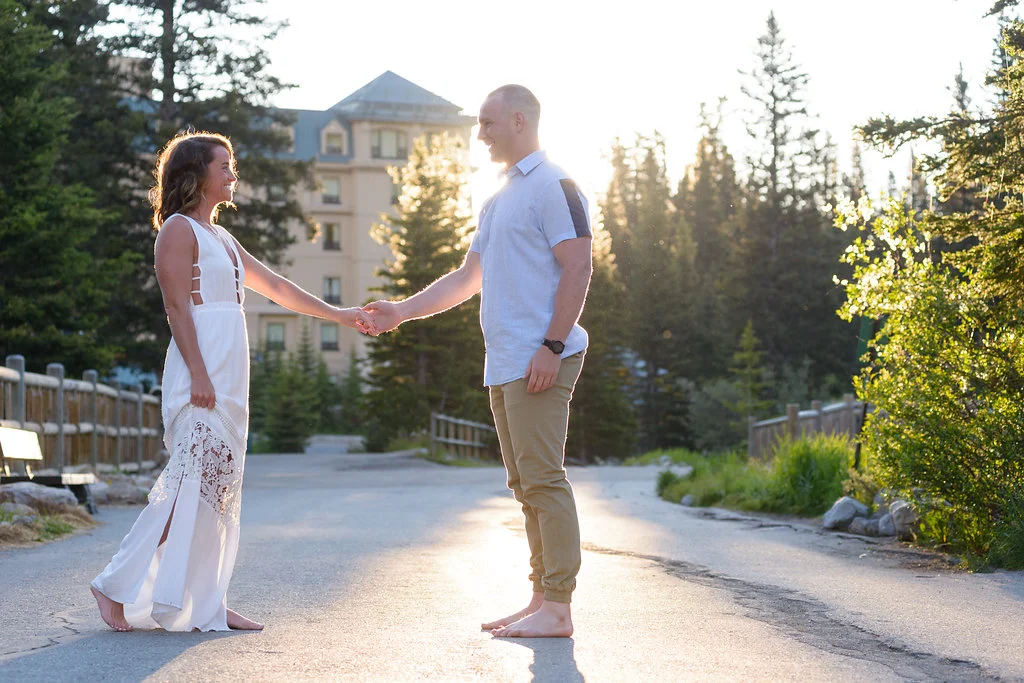 lake louise sunrise engagement photography