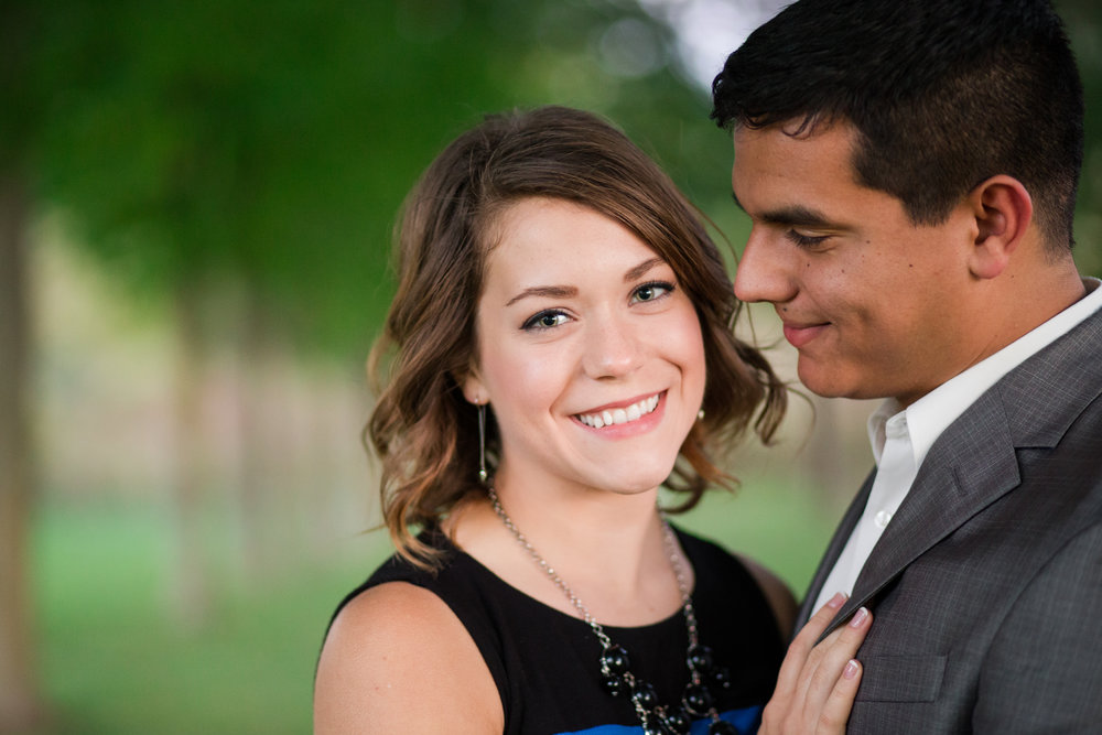 Ben & Beth | Engagement Photos in the Park