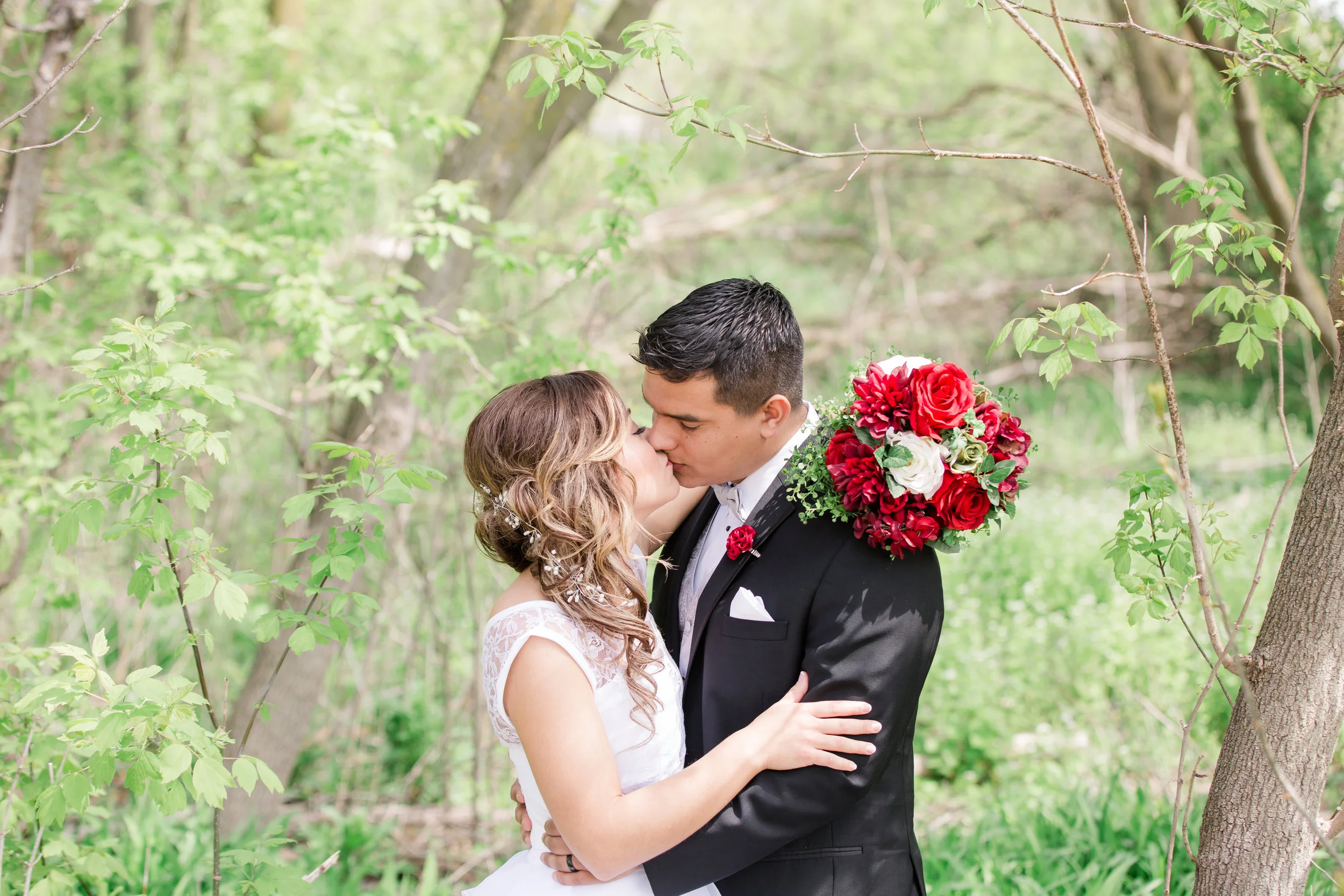 Ben & Beth | Spring Pewaukee Wedding