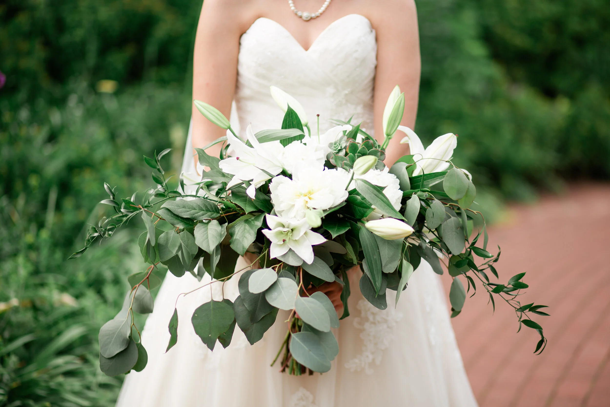 Groom&Bride96.jpg
